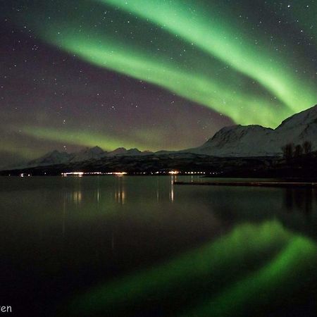 Sjursnes Fjordferie Appartement Buitenkant foto